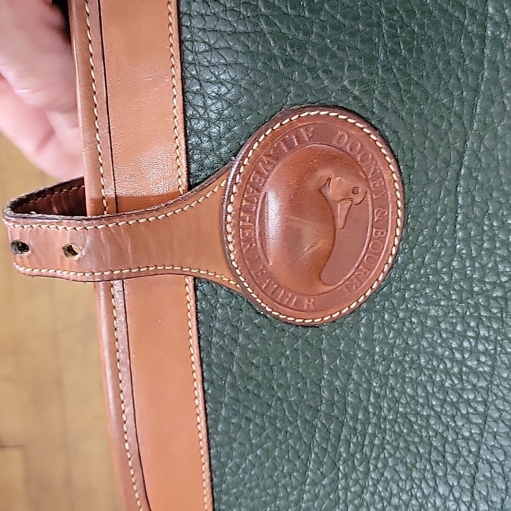 Vintage Dooney & Bourke Rare AWL Brand new Authentic satchel - Picture 4 of 10